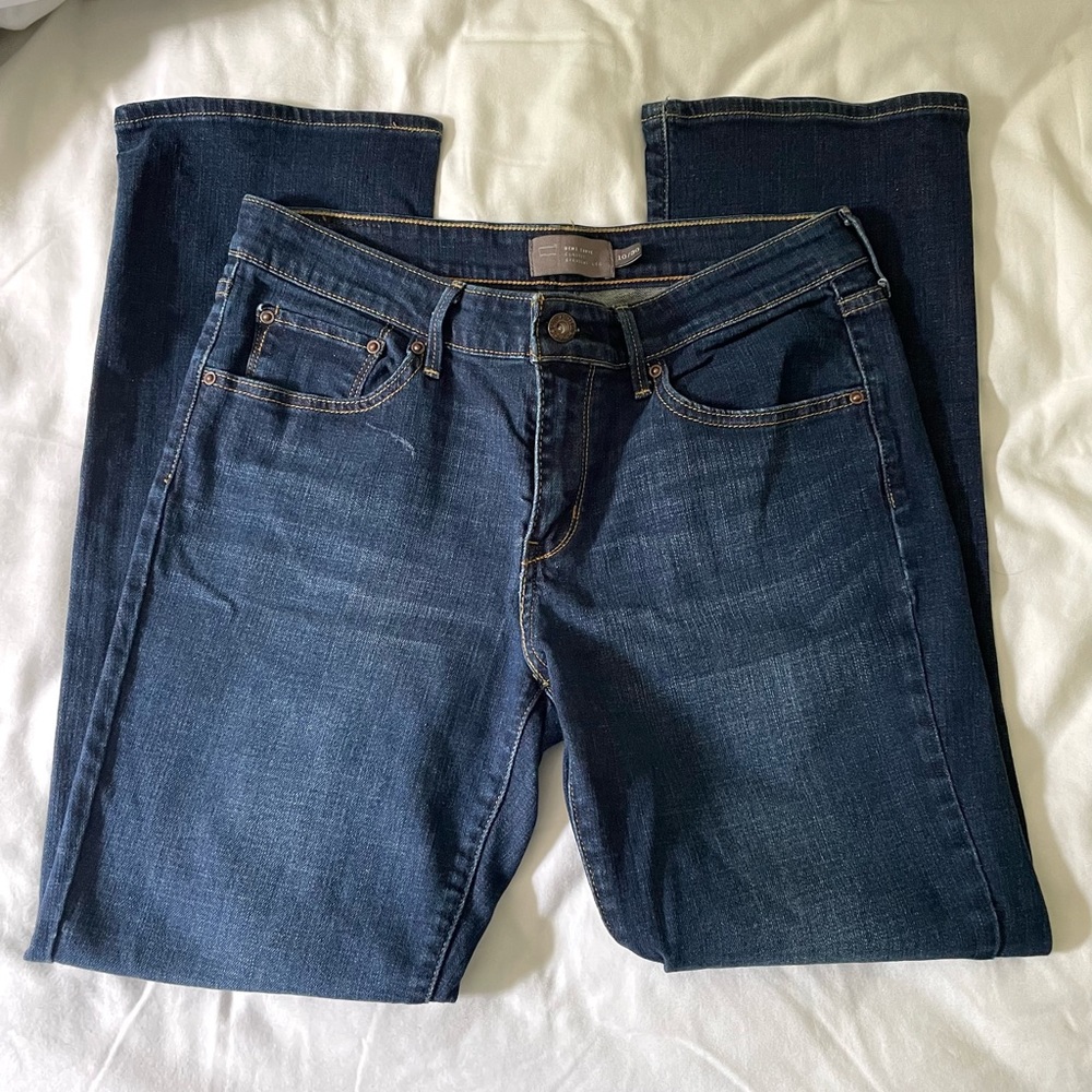 Levi’s Demi Curve Classic Straight Leg 10/30